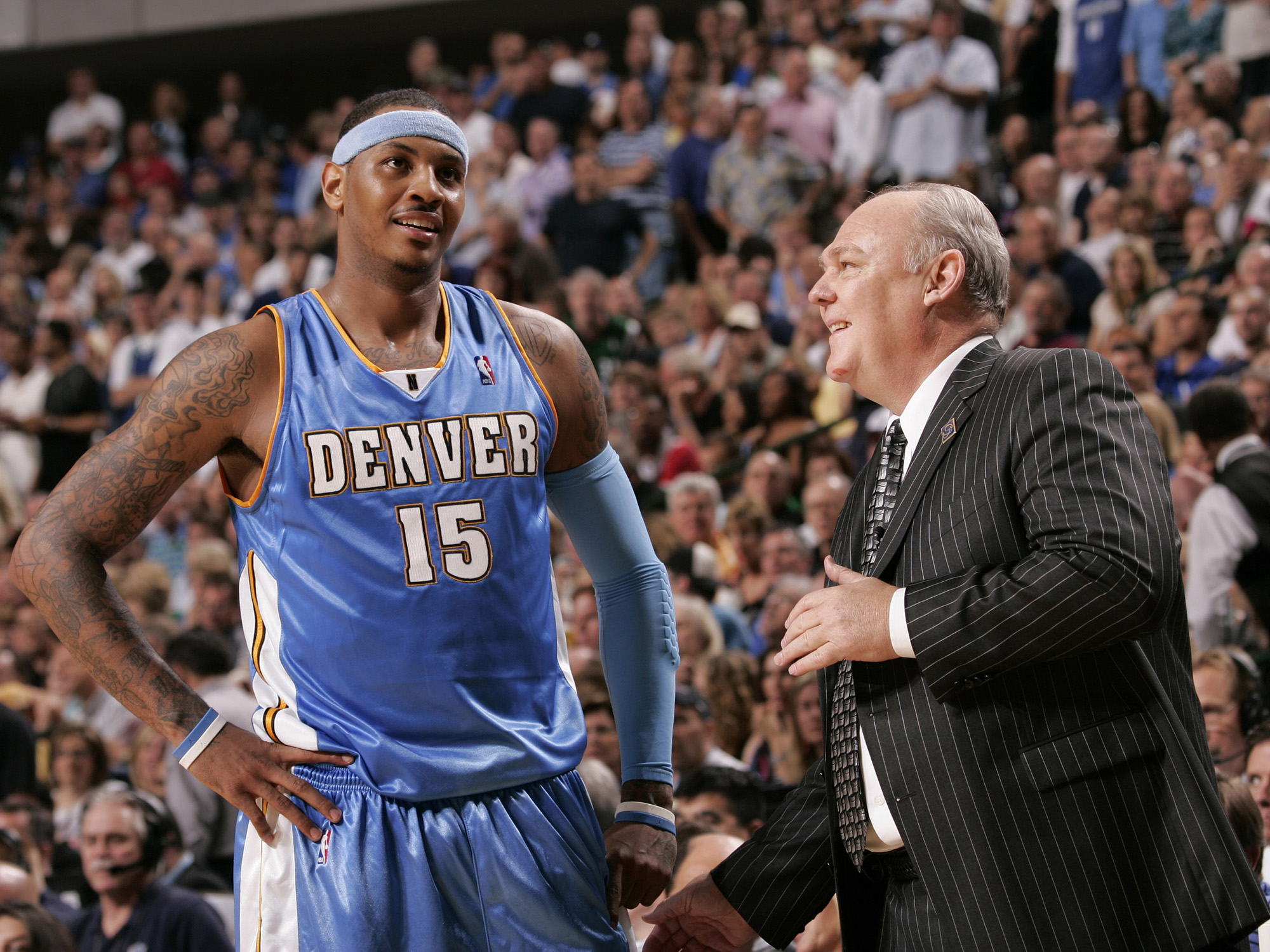 不仅是对她 不仅是对她