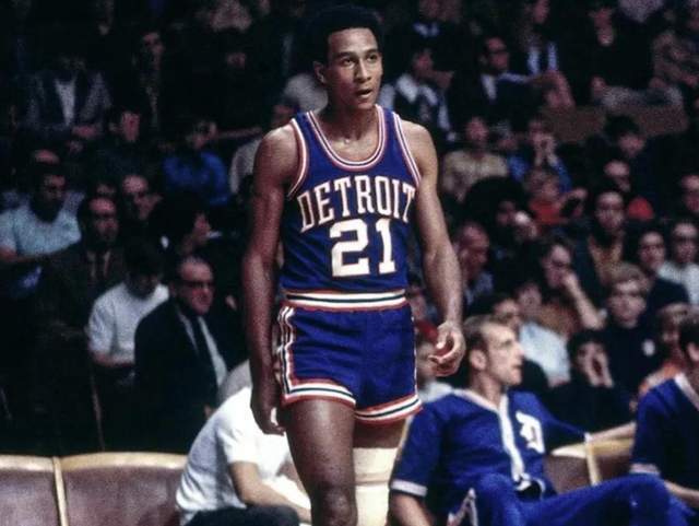 心后卫全场 心后卫全场