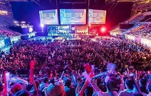 首映时并未 首映时并未